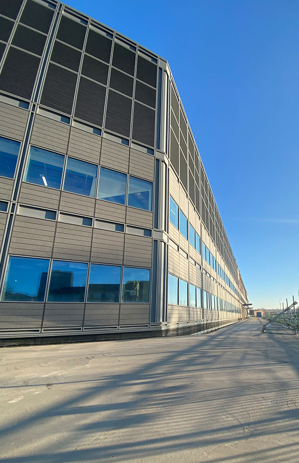 Midland Hospital Construction Windows Facade Panels